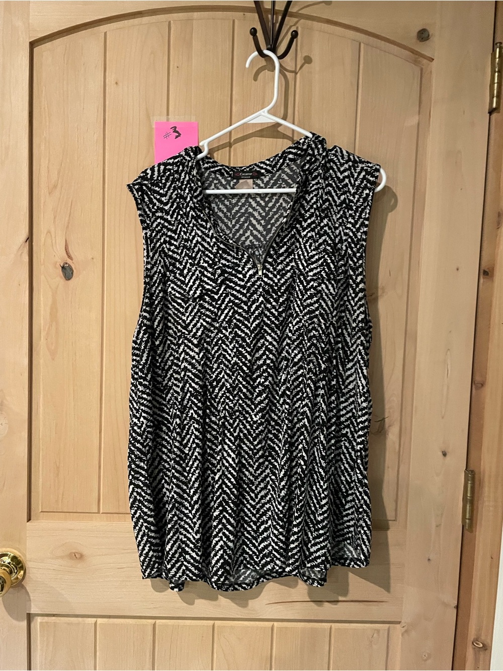 Cocomo Black & White Chevron Sleeveless V-Neck Tank